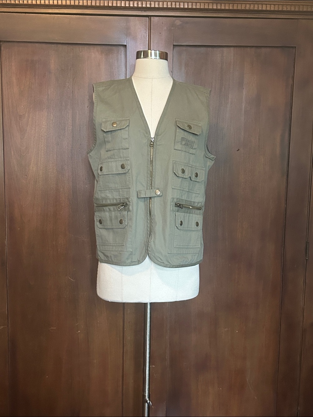 NWT Y2K Fisherman’s Utility Multi-Pocket Vest in Olive Green M